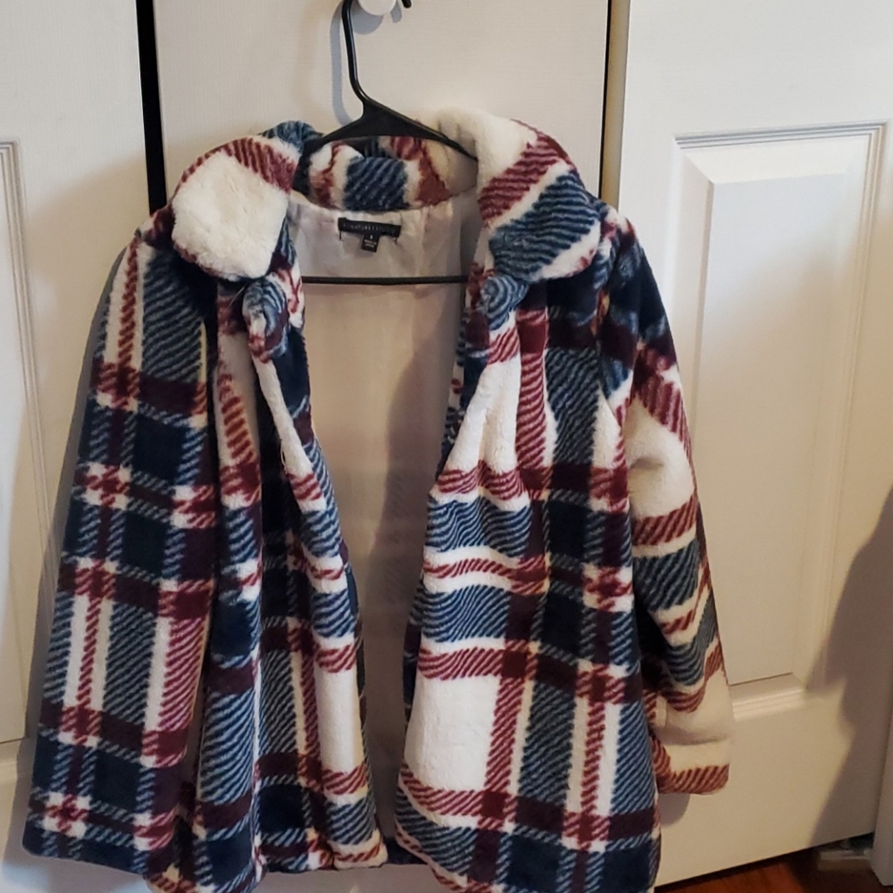 Coat - Picture 2 of 3